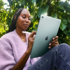 Apple iPad Air 13