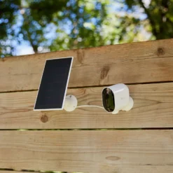 Arlo Pro 4 Spotlight – Trådløst overvåkingskamera 4-pk.