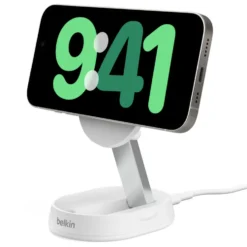 Belkin BoostCharge Pro Ladestativ med Qi2 15 W Hvit