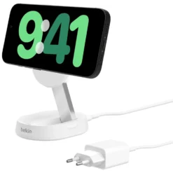 Belkin BoostCharge Pro Ladestativ med Qi2 15 W Hvit