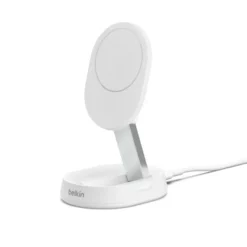 Belkin BoostCharge Pro Ladestativ med Qi2 15 W Hvit