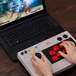 8Bitdo Arcade Stick