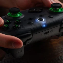 8Bitdo Ultimate 2C trådløs håndkontroller – Transparent Black