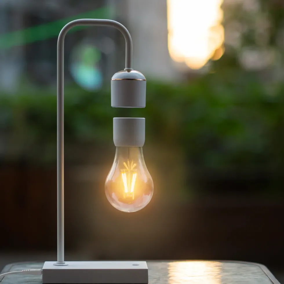 Cleverio Svevende bordlampe Hvit