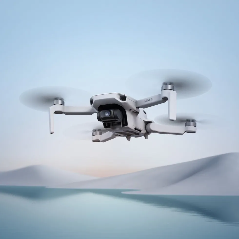 DJI Mini 4K Fly More Combo – Kompakt drone med 4K-video