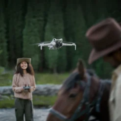 DJI Mini 4 Pro Fly More Combo