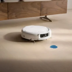 DJI ROMO S – Robotstøvsuger og mopp med 3D LiDAR Water Tank Version