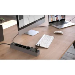 Hama Grenuttak med USB-C/A 65 W PD 4-uttak