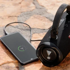 JBL Charge 6 Portabel høyttaler Svart