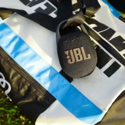 JBL Clip 5 Portabel Bluetooth-høyttaler Svart