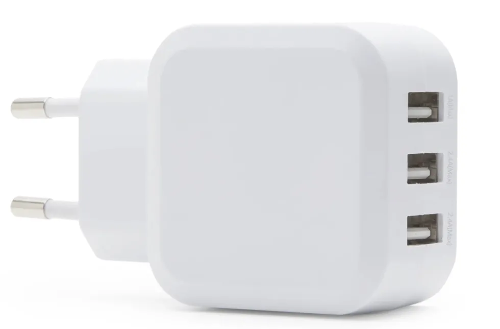 Linocell 4,8 A USB-lader med tre porter