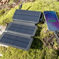 Linocell Powerbank med solcellelading 20 W 8000 mAh