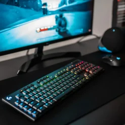 Logitech G 915 Lightspeed Mekanisk tastatur GL Tactile