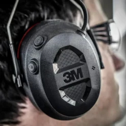 3M Pro-Protect hørselsvern med Bluetooth Svart