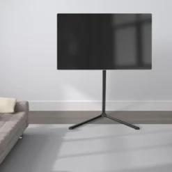 Nikabe V-base-gulvstativ for TV-er på 49-70