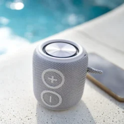 Nomadelic Loud 705 Vanntett Bluetooth-høyttaler Grå