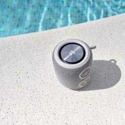 Nomadelic Loud 705 Vanntett Bluetooth-høyttaler Grå
