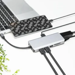 Plexgear Multiadapter for USB-C med 12 tilkoblinger