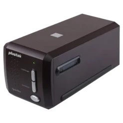 Plustek OpticFilm 8300i SE filmskanner for 35 mm Svart