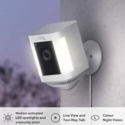 Ring Spotlight Cam Plus Plug-In Overvåkingskamera Hvit