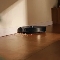 Roborock Qrevo S Pro robotstøvsuger med basestasjon Svart