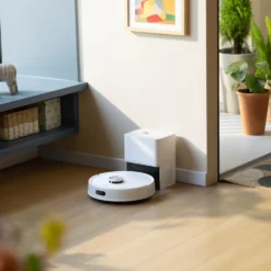 Roborock Q7 TF+ robotstøvsuger med basestasjon Hvit