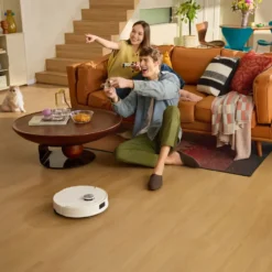 Roborock Q10 VF+ robotstøvsuger med basestasjon Hvit