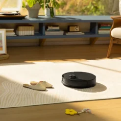 Roborock Q10 VF+ robotstøvsuger med basestasjon Svart