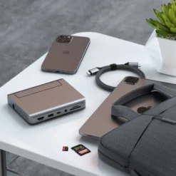 Satechi Aluminum Stand Hub for iPad Pro (2018 og nyere)