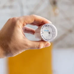 Shelly Wave Plug S LR – smart Z-Wave-plugg med energimåling Svart