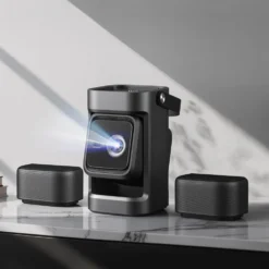 Soundcore Nebula P1 bærbar projektor med avtakbare høyttalere