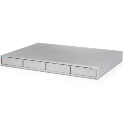 Ubiquiti Network Video Recorder 4 HDD-plasser