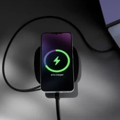 Unisynk USB-C Laptop/Qi2 2-i-1-lader 80 W