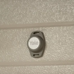 Yale Smart Opener for motordrevne garasjeporter