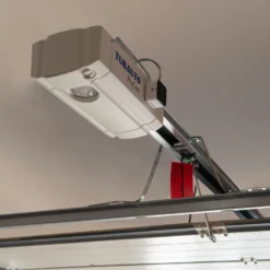 Yale Smart Opener for motordrevne garasjeporter