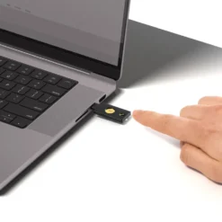 Yubico Security Key NFC Sikkerhetsnøkkel med USB-C